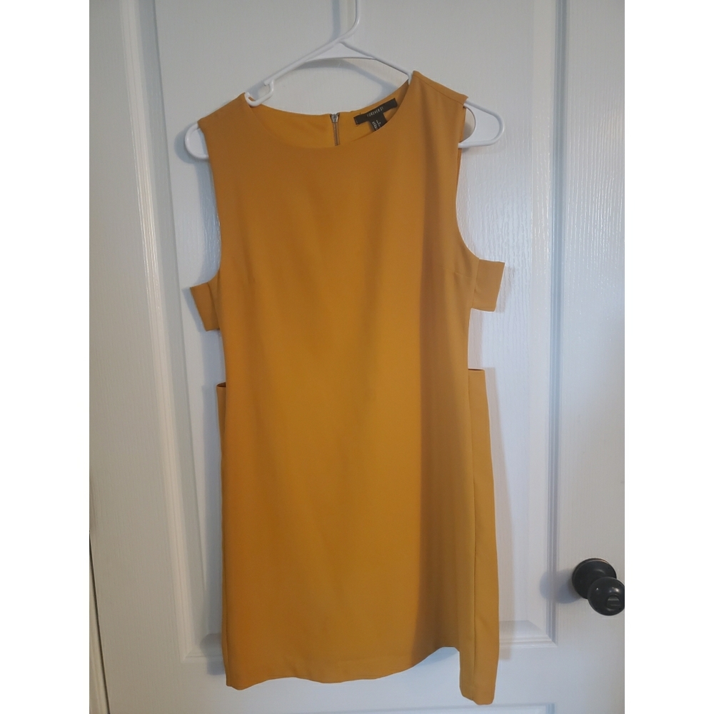 F21 yellow cut out dress